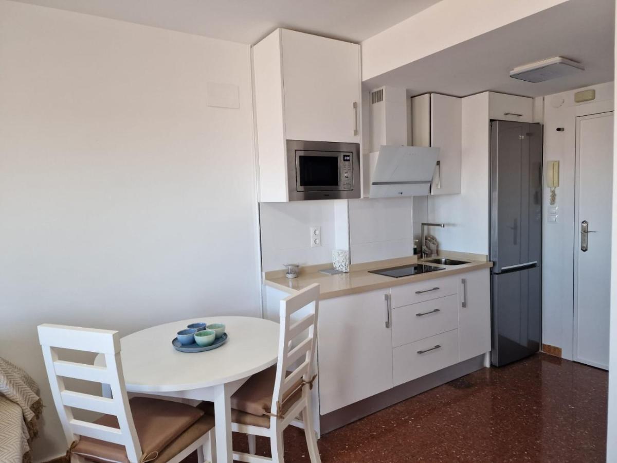Apartamento Sereva Plazamar Торре-дель-Мар Екстер'єр фото