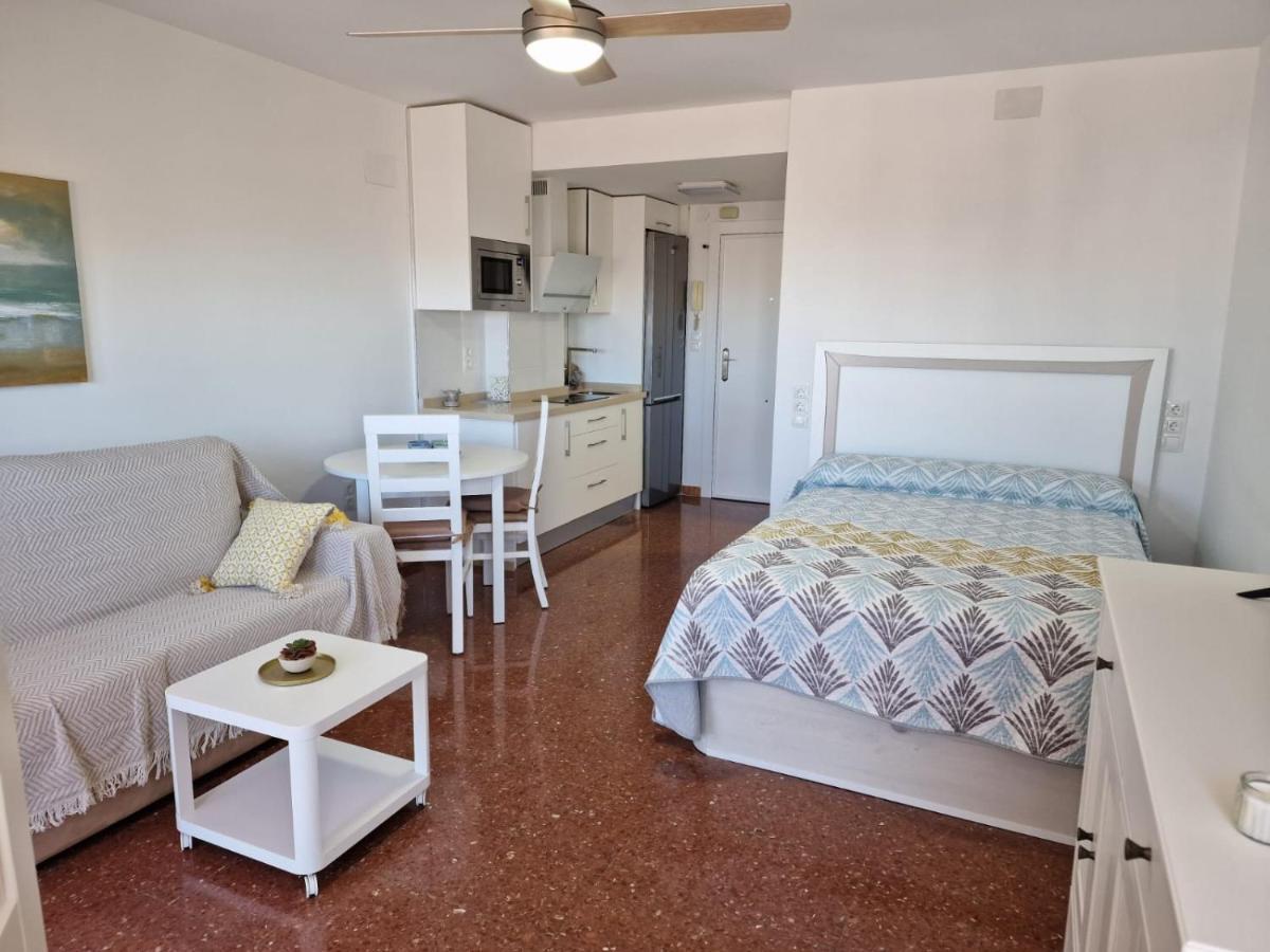 Apartamento Sereva Plazamar Торре-дель-Мар Екстер'єр фото